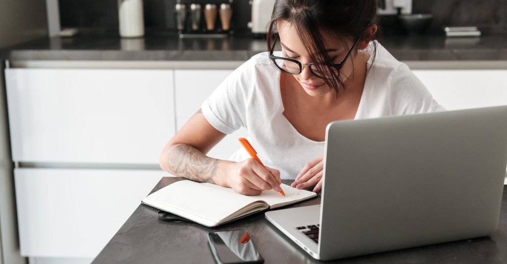 Invista no seu futuro com cursos gratuitos de tecnologia e inovação!