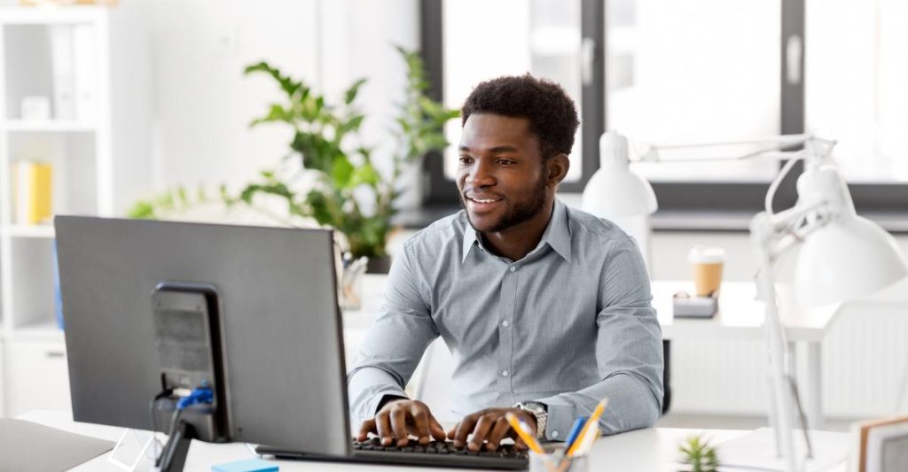 Cursos gratuitos Ceibal no Uruguai: Aprenda online e receba seu certificado